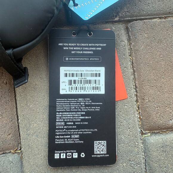 PGYTECH OneGo Solo Camera Sling Bag, 3L Crossbody Fanny Pack - Picture 6 of 12